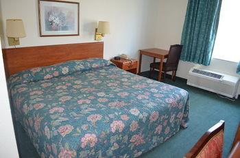Grand Victoria Hotel Freeport Экстерьер фото